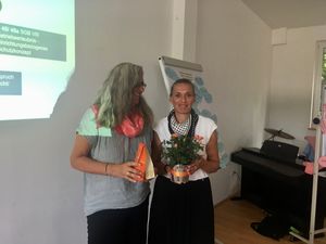 Nuria Weberpals Seminarleitung Berufspraktikum und Sandra Höhne vom Kreisjugendamt München